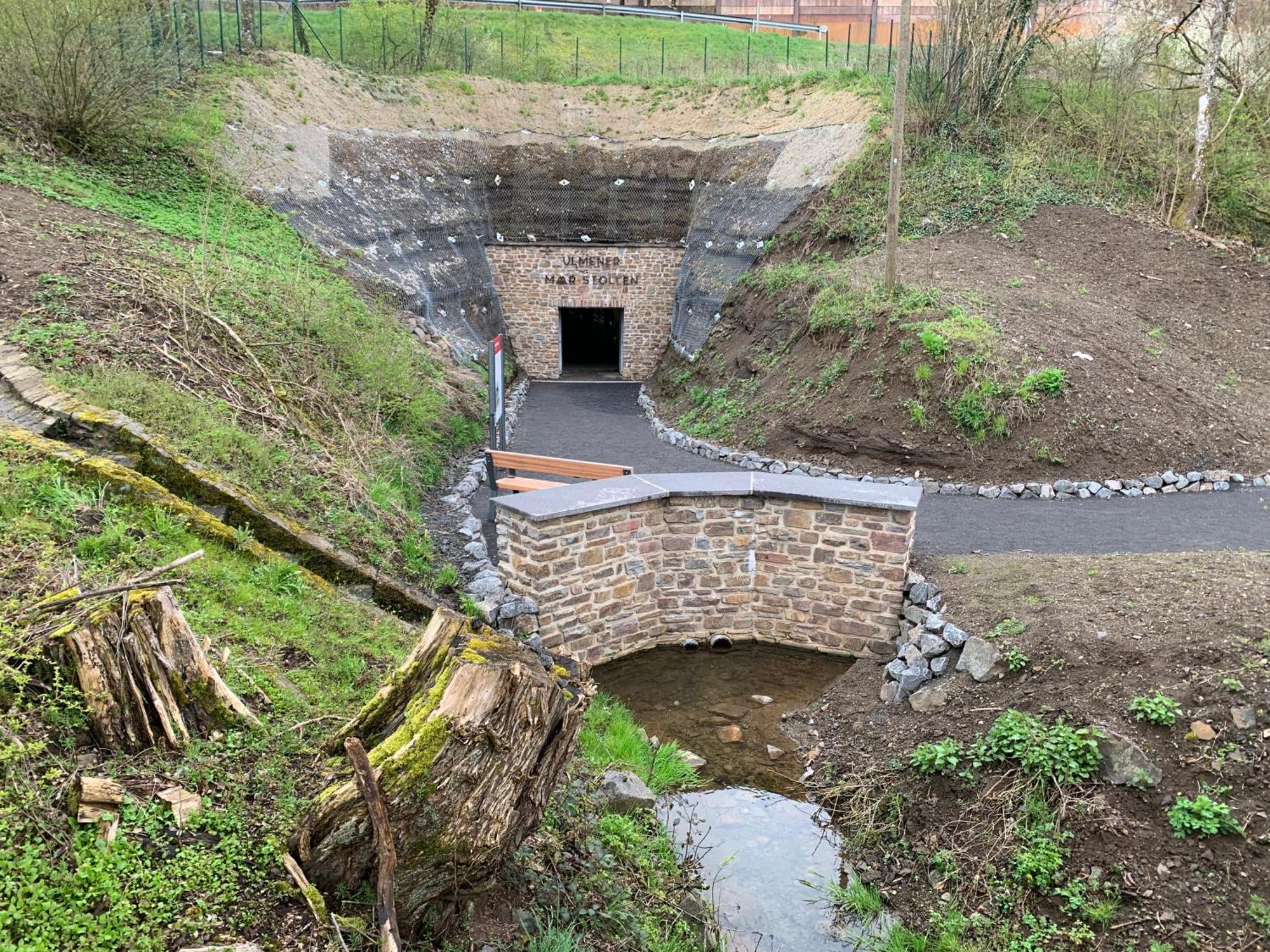 Ritterstube - Eifelstube mit Charme, außergewöhnliches Ferienhaus Ulmen Exterior foto